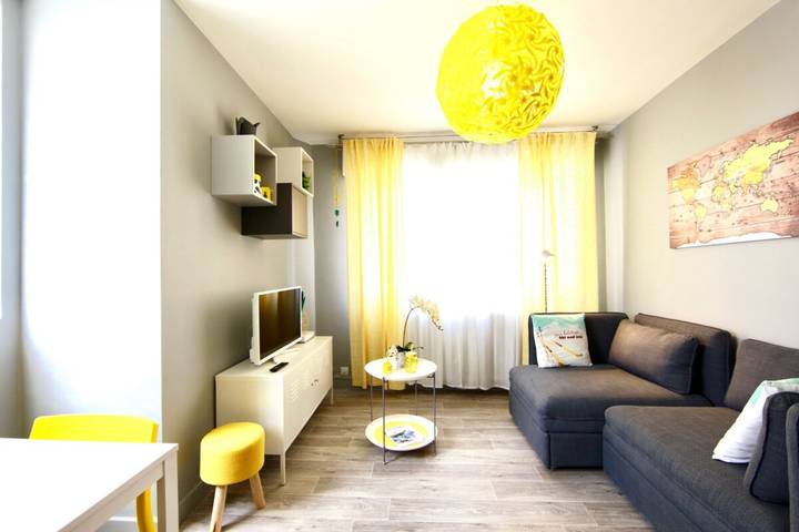 Gîte pour 4 personnes, avec balcon dans Gare d'Annecy - 4