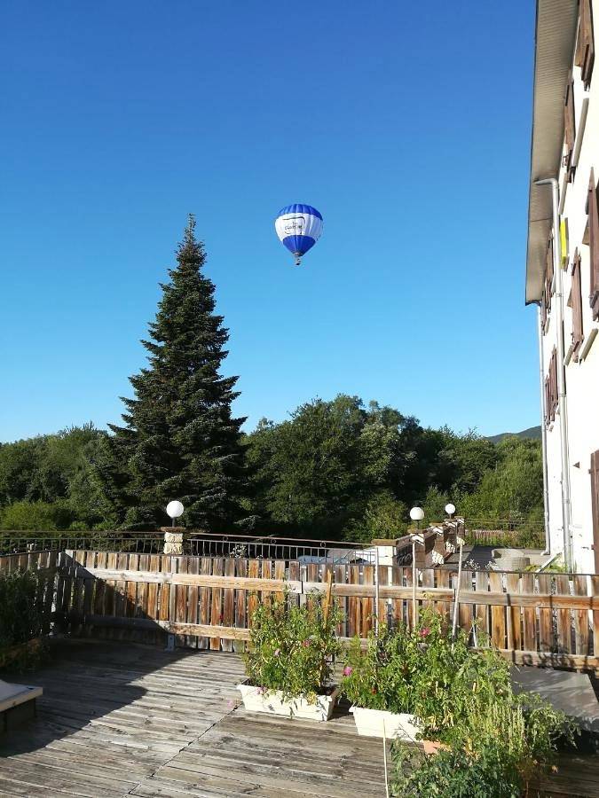 Logis La Rose Des Vents in Volvic, Parc naturel régional des Volcans d'Auvergne
