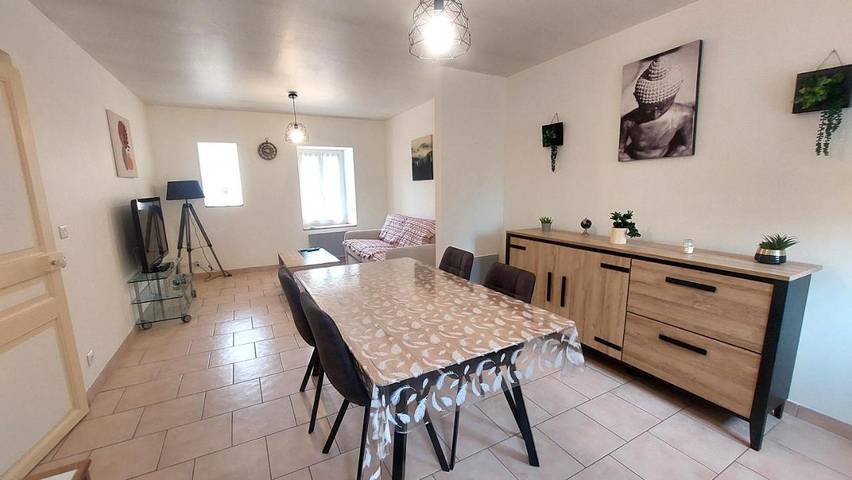 Gîte pour 4 personnes, avec terrasse dans Nogent-sur-Vernisson
