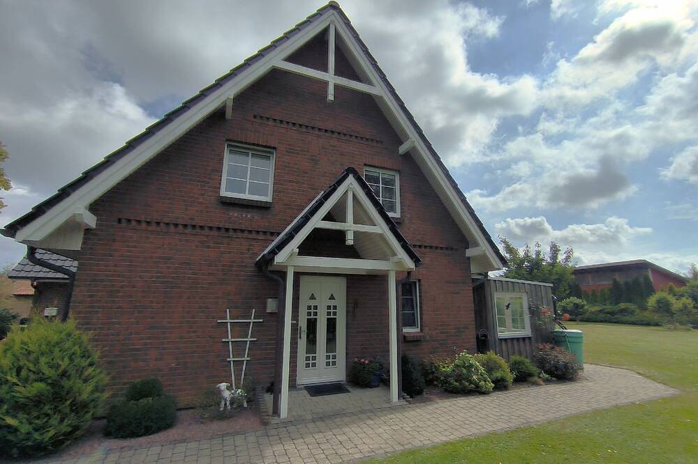 Ganze Wohnung, Fewo Unter den Linden - Ferienwohnung Unter den Linden in Bredstedt, Nordfriesland