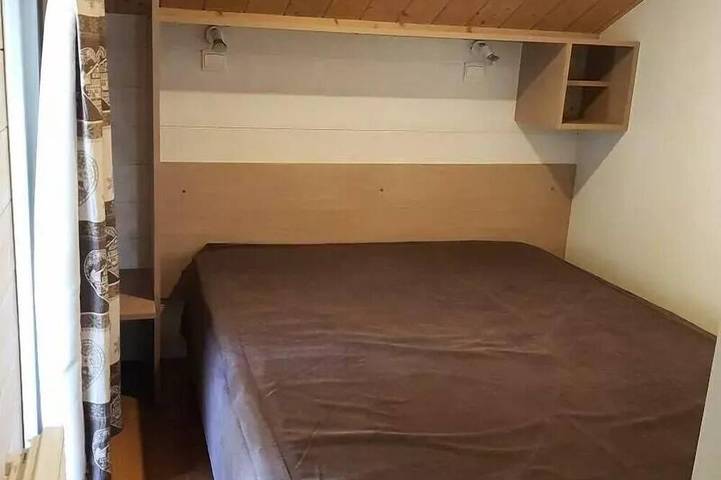 Gîte pour 6 personnes, avec terrasse à Saint-Martin-de-Queyrières - 2