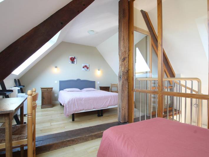 Gîte pour 3 personnes, avec jardin à Servon - 2