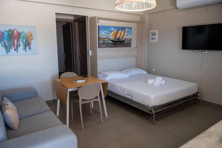 Gîte pour 5 personnes, avec vue et terrasse dans Kyllini - 4