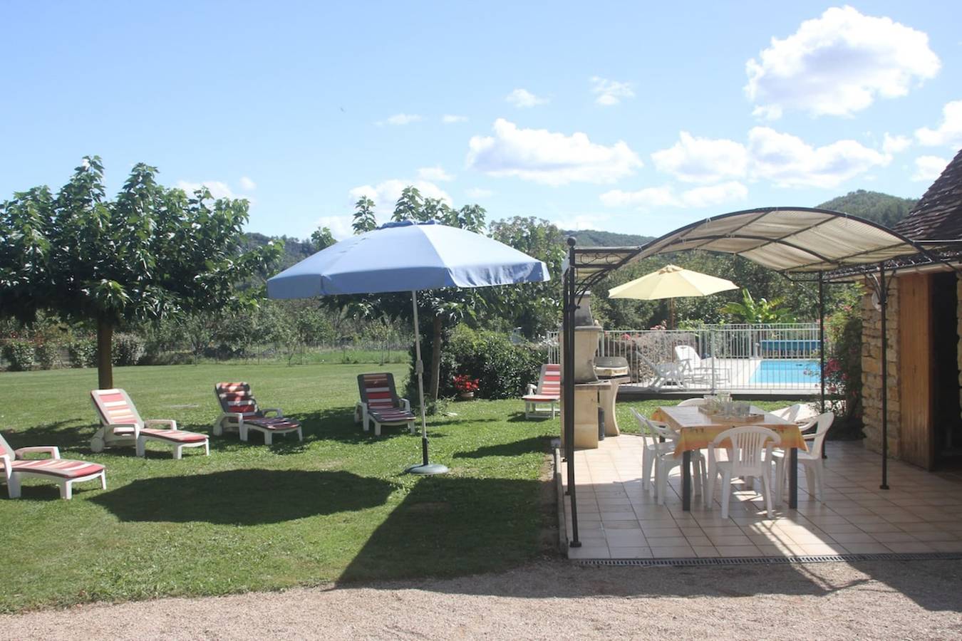 La Fourniol, Maison quercynoise avec piscine • Proche Padirac in Saint-Jean-Lespinasse, Lot