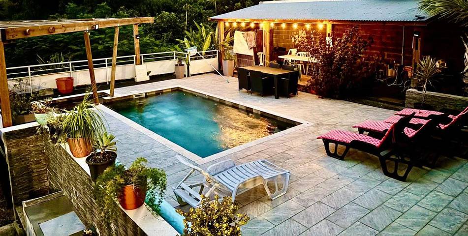 Chalet para 15 personas, con piscina además de vistas y jardín, Se admiten mascotas - 1