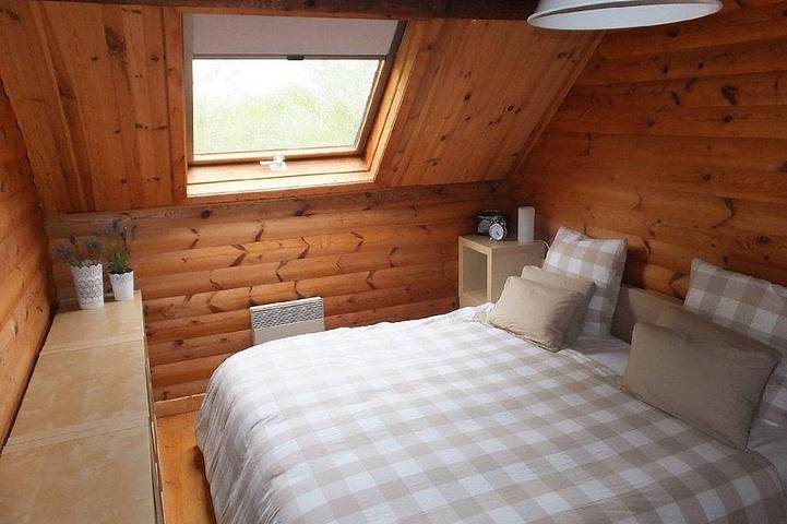 Gîte pour 5 personnes, avec piscine ainsi que jardin et balcon dans Vire Normandie - 2