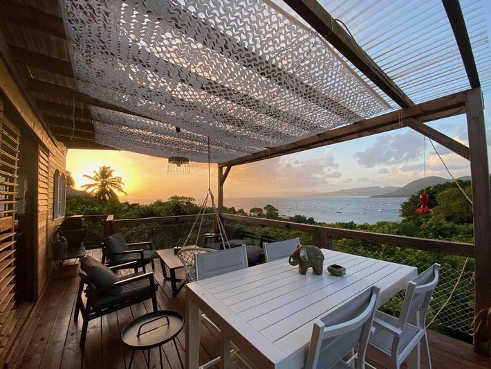 Gîte pour 6 personnes, avec piscine ainsi que jardin et vue dans Anse Caritan - 4