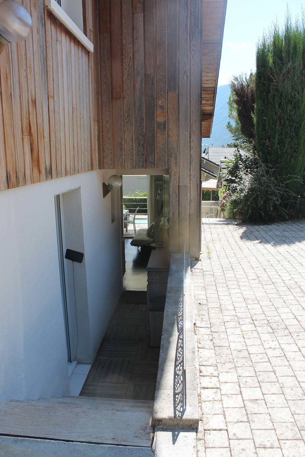 Appartement entier, Appartement 'Au Cœur De La Riviera Des Alpes' avec Vue sur le Lac, Piscine Commune et Wi-Fi in Brison-Saint-Innocent, Région de Chambéry