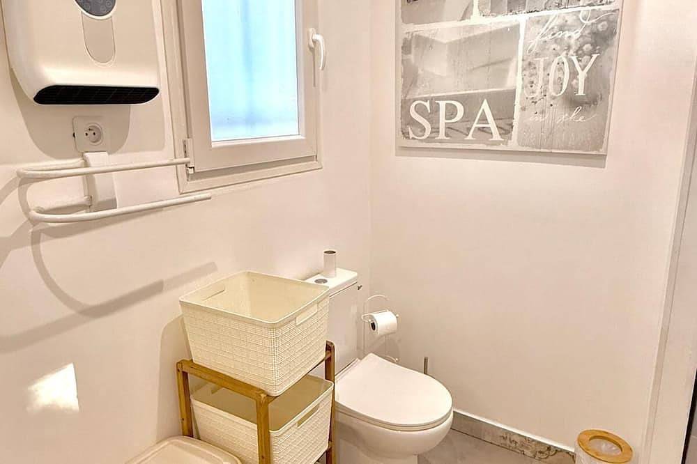 Entire apartment, Quiet apartment near Martigues in Saint-Mitre-les-Remparts, Istres region