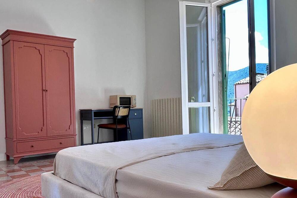 Appartamento intero, Piazza Condo   Suite with Balcony in Acquasparta, Perugia e dintorni