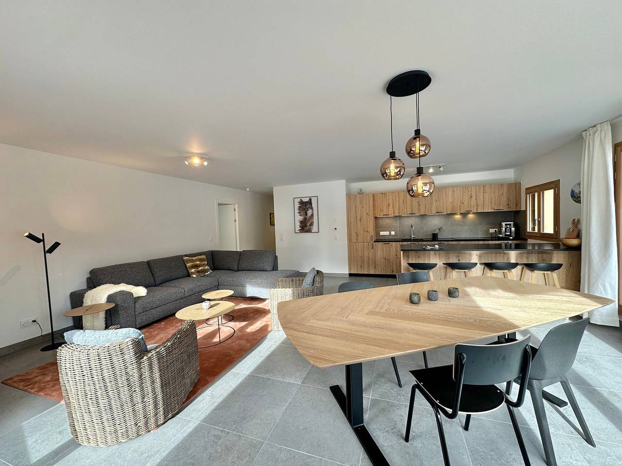 Appartement entier, Luxueux Appartement T5 à Vars avec Terrasse Panoramique et Confort Haut de Gamme in Vars, Région de Briançon