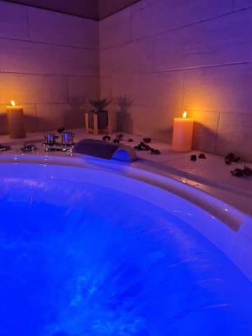Appartement de vacances pour 2 personnes, avec sauna et jacuzzi dans Haute-Saône