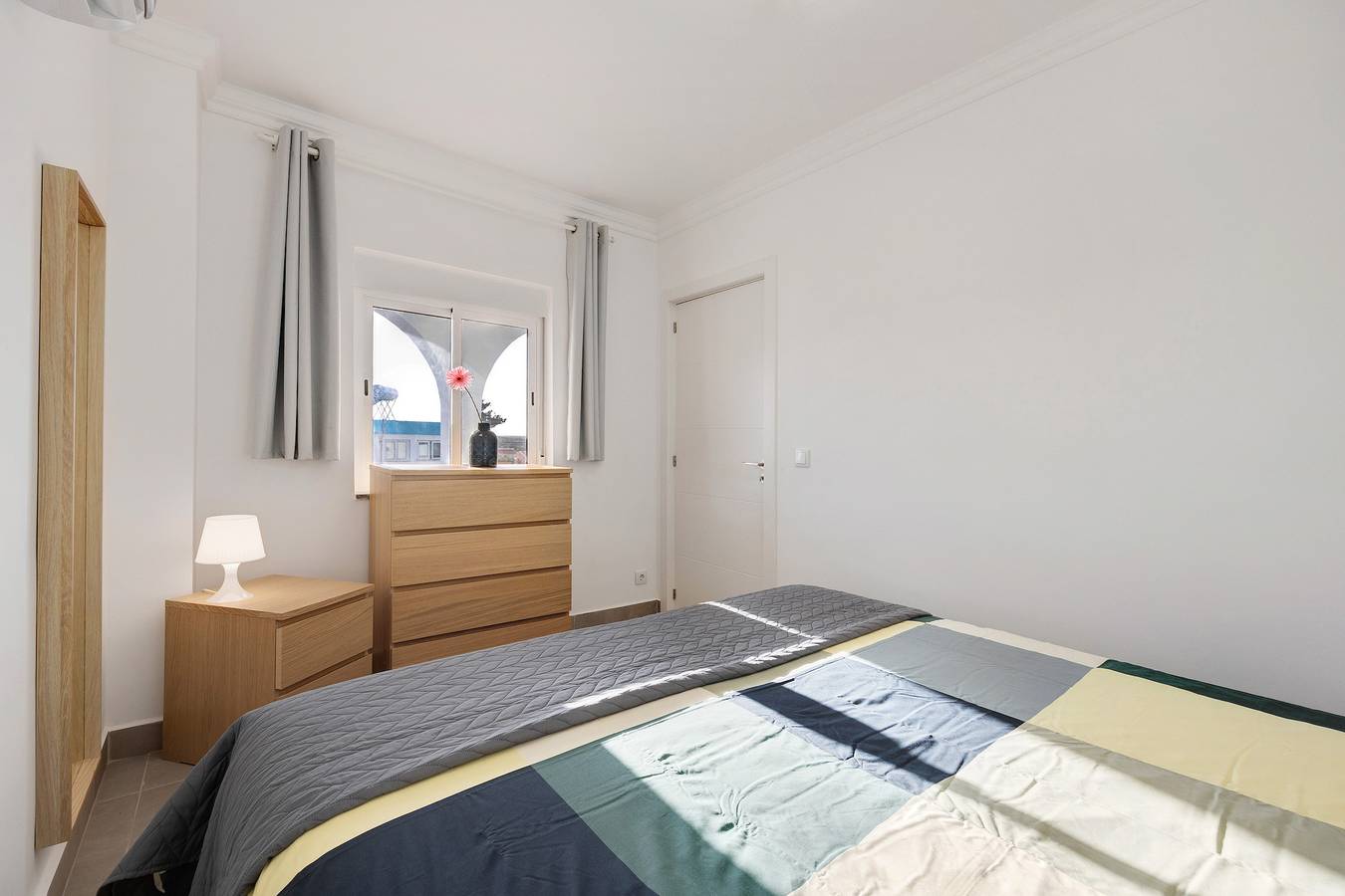 Apartamento inteiro, Apartamento "Yasmim House" com piscina partilhada e Wi-Fi in Sagres, Parque Natural do Sudoeste Alentejano e Costa Vicentina