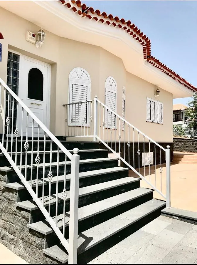 Villa pour 5 personnes, avec terrasse - 1