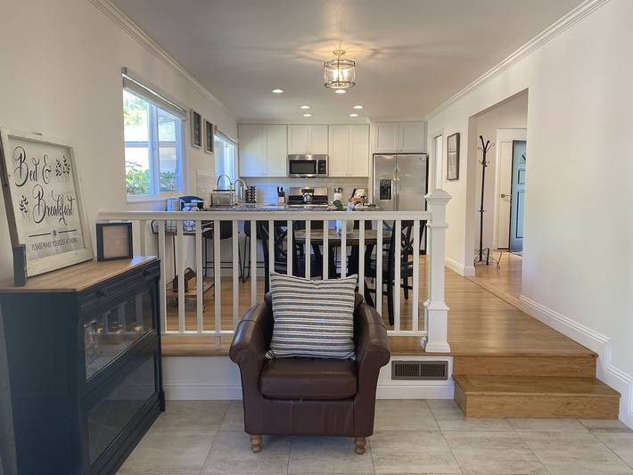 Vacation rental for 6 people, with hot tub, with pets in Santa Rosa