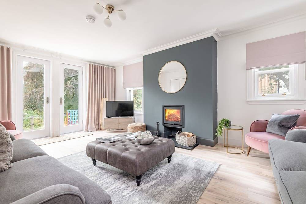 Stunning 4 bed family home w/hot tub & huge garden in Killin, Stirling und Umgebung
