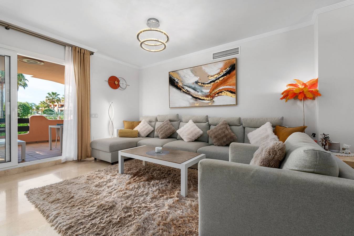 Apartamento entero, Apartamento 'Casares Beach Golf' con piscina compartida, Wi-Fi y aire acondicionado in Playa Ancha, Casares