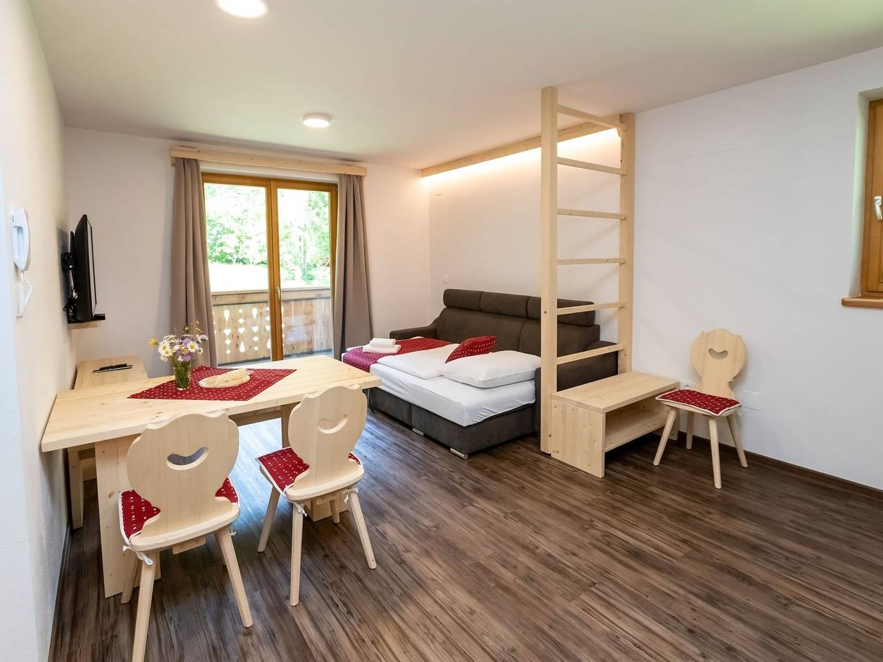 Geheel appartement, The Woodland Nook Apartments Bohinj - Classic Two Bedroom Apartment with Balcony in Bohinj, Nationaal park Triglav