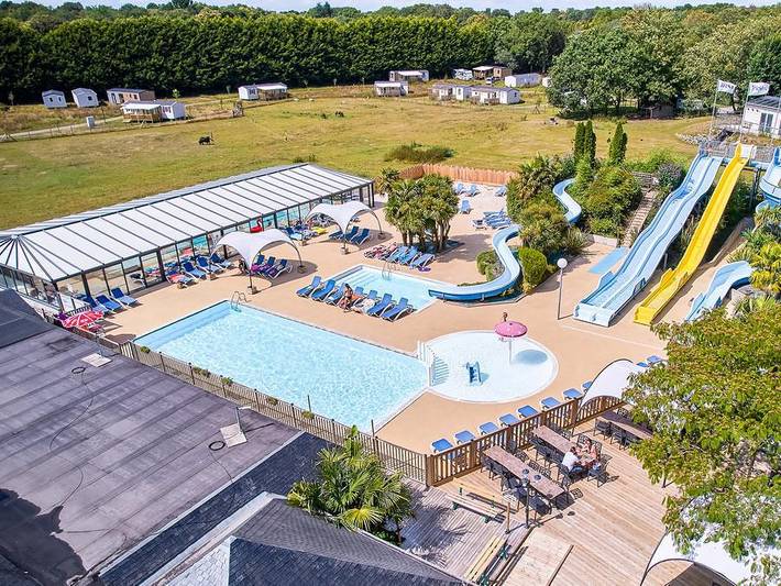 Casa rodante para 4 personas, con piscina para niños y sauna - 1