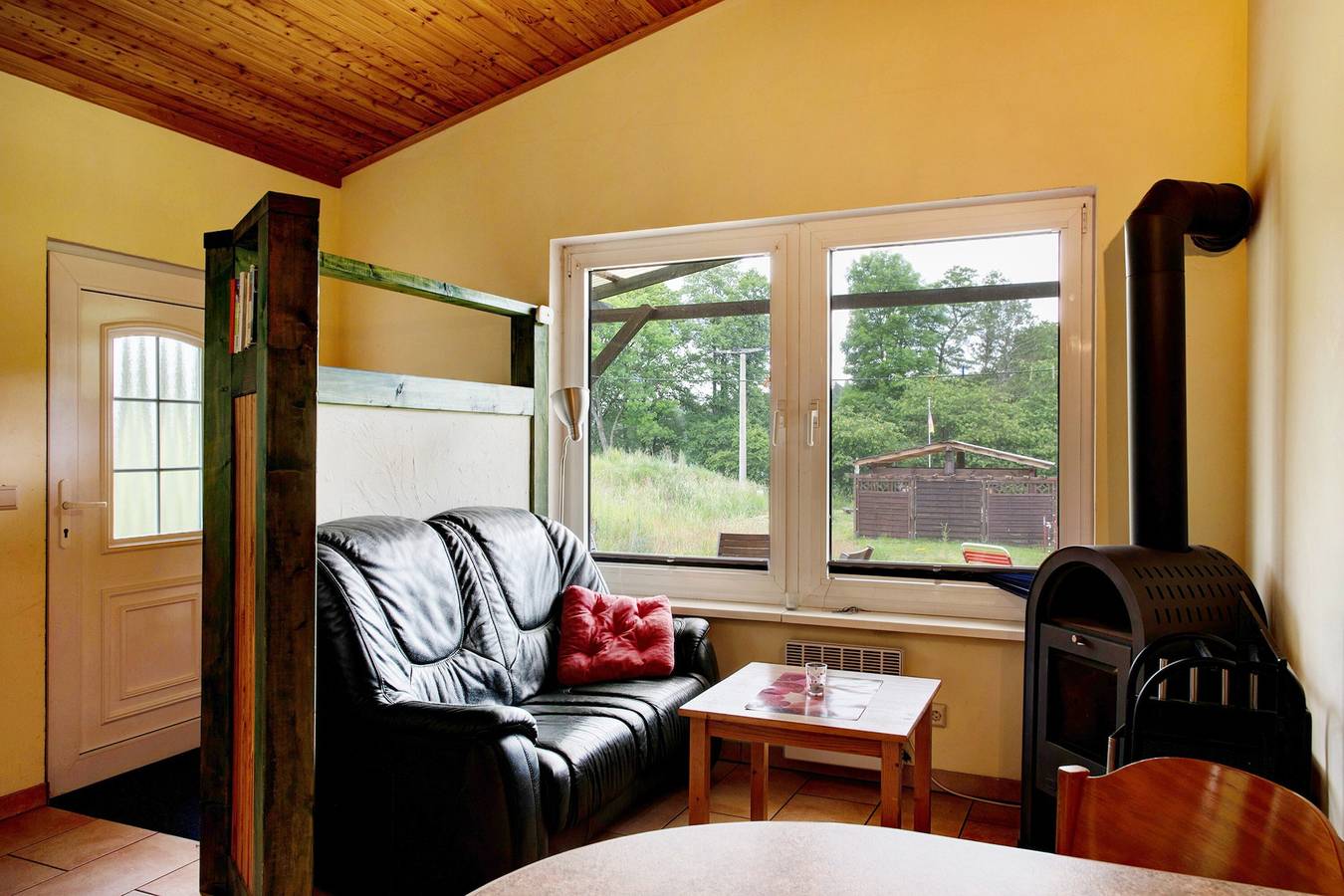Ferienhaus 'Rethra Nord' mit Wasserblick, privater Terrasse und Wlan in Feldberger Seenlandschaft, Mecklenburg-Strelitz