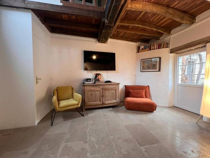 Location de vacances pour 6 personnes, avec vue et jardin, animaux acceptés à Tanlay