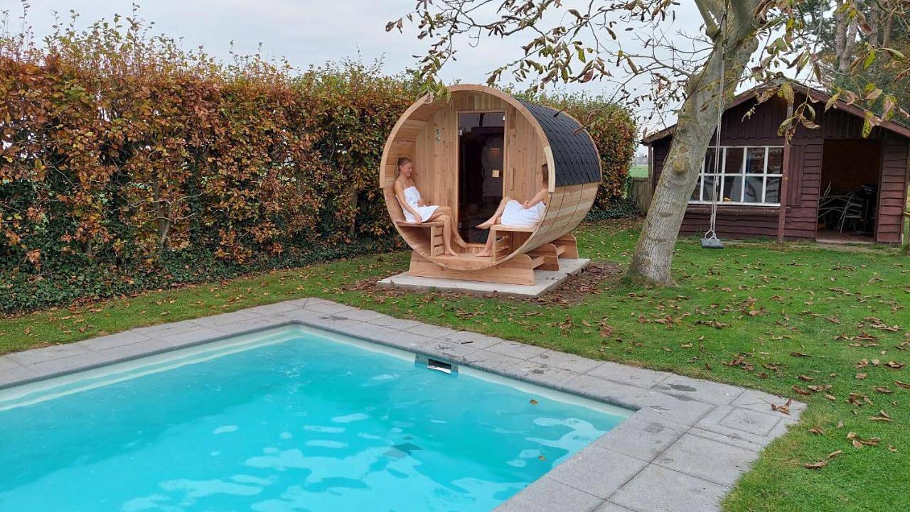 Vakantiewoning verwarmd zwembad 30 gr en sauna in Koekelare, Flandre-Occidentale