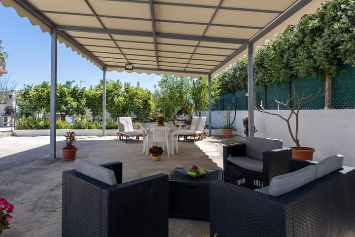 Holiday Home 'Bandiera Blu' near the Beach with A/C, Terrace & Garden in Contrada Fiori, Menfi
