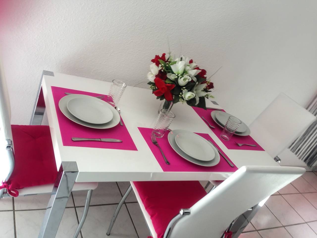 Geheel appartement, Charmant appartement in Carcassonne met terras in Carcassonne, Vinisce