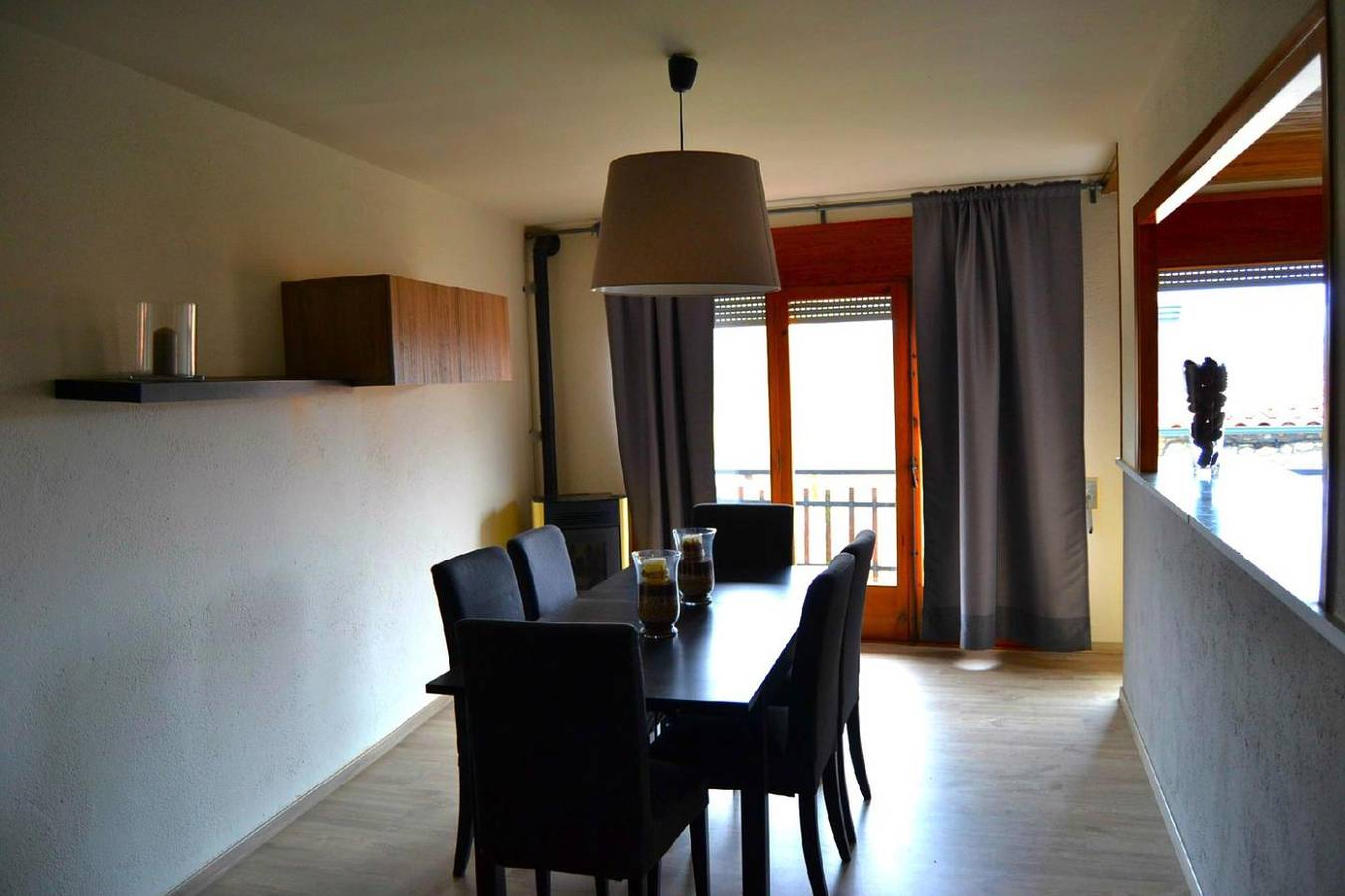Apartamento vacacional entero, Apartamento 3 hab. Estufa, Vistas y Mascotas Ok in Bellver de Cerdaña, Pirineo Catalan