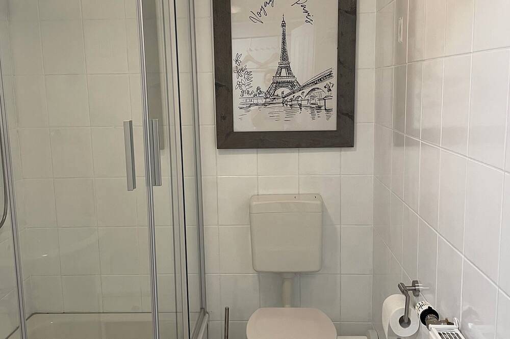 Ganze Wohnung, Ferienwohnung Seeperle am See in Nienhäger Hütte, Krakow am See