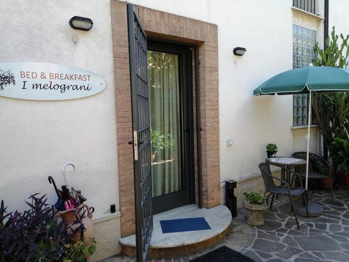 B&b per 4 persone, con Balcone e Giardino nonché Panorama a Sora (Italia)