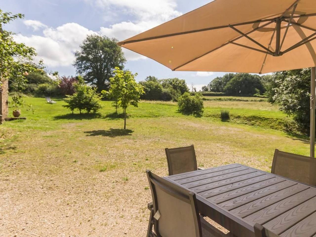 Gîte chaleureux au cœur du Morvan avec jardin et activités familiales in Saint-André-en-Morvan, Parc naturel régional du Morvan