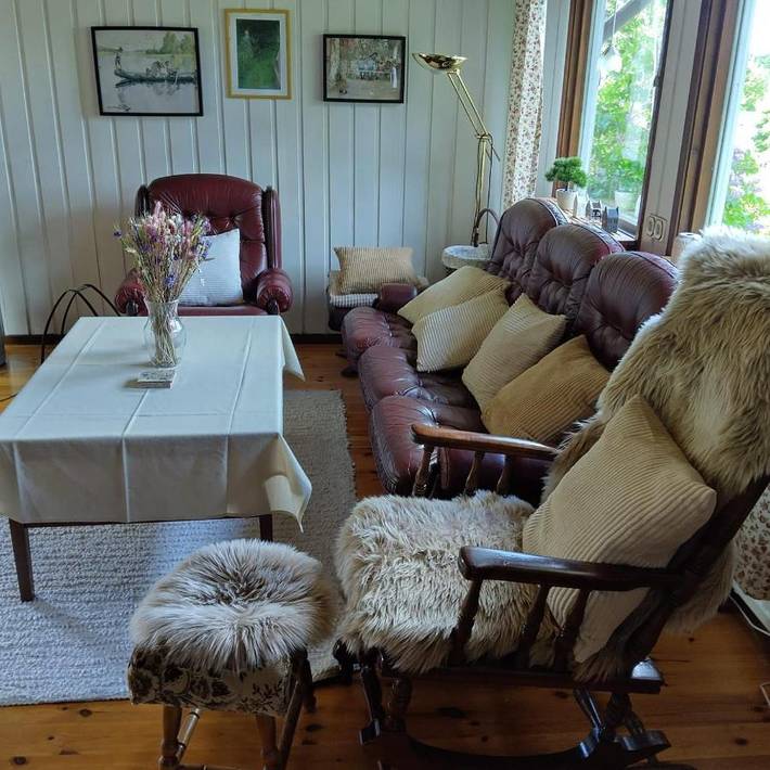 Ferienhaus für 6 Personen, mit Balkon und Terrasse sowie Garten und Seeblick in Hjo - 4