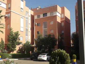 Gîte pour 3 personnes, avec vue et jardin à Béni Mellal