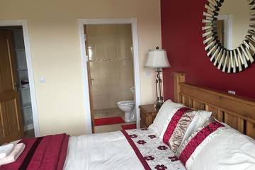 Log Cabin for 7 People in Castlecove, Iveragh Peninsula, Photo 2