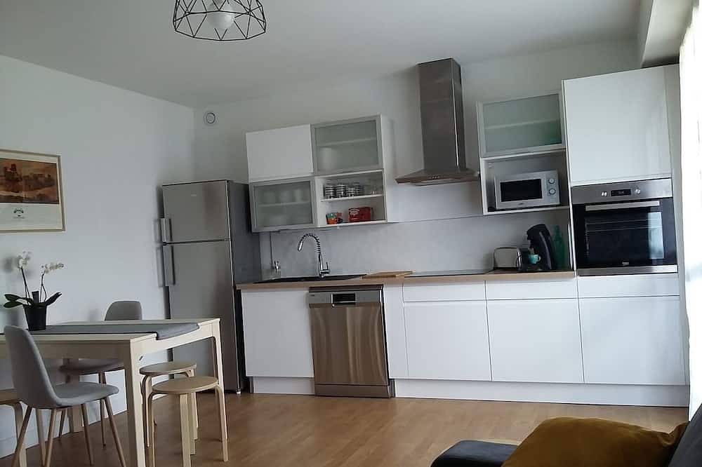 Apartamento entero, Nant'Sud Loire -Nantes -57m² nuevo-2 habitaciones + sofá -10mn Aeropuerto y 12mn centro in Nantes, Nantes region