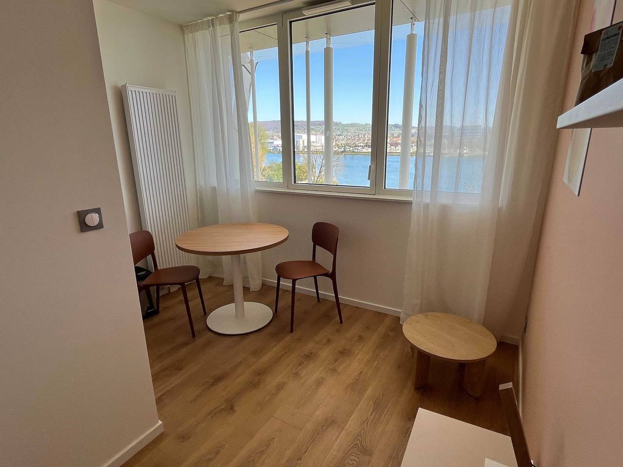Ganze Wohnung, Komfort-Appartment in einer Premium-Residenz - Sport/Kino in Hüningen, Mülhausen und Umgebung