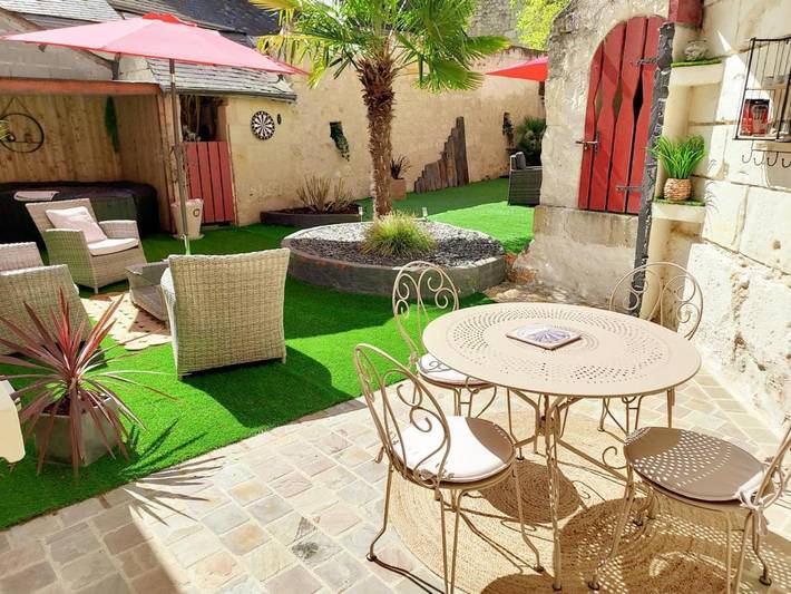 Casa de vacaciones para 4 personas, con jacuzzi además de terraza y jardín - 1