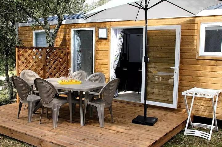 Mobil home pour 4 personnes à Junas