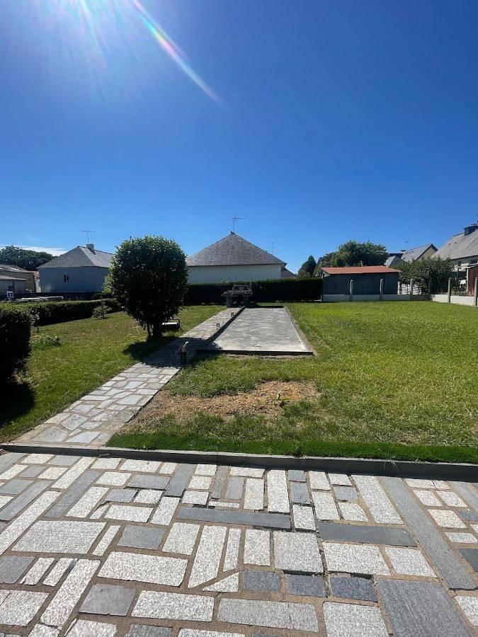 Location de vacances pour 7 personnes, avec terrasse, animaux acceptés à Parigné - 4