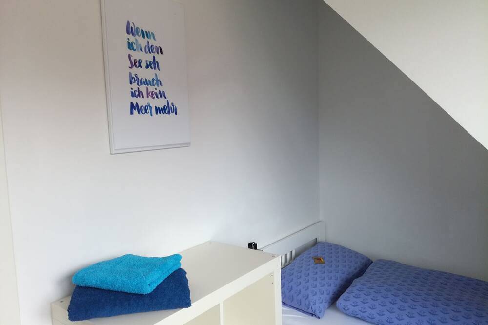 Ferienwohnung bzw. Ferienhaus mit Privatstrand am Badesee in Aurich-Tannenhausen in Aurich, Landkreis Aurich