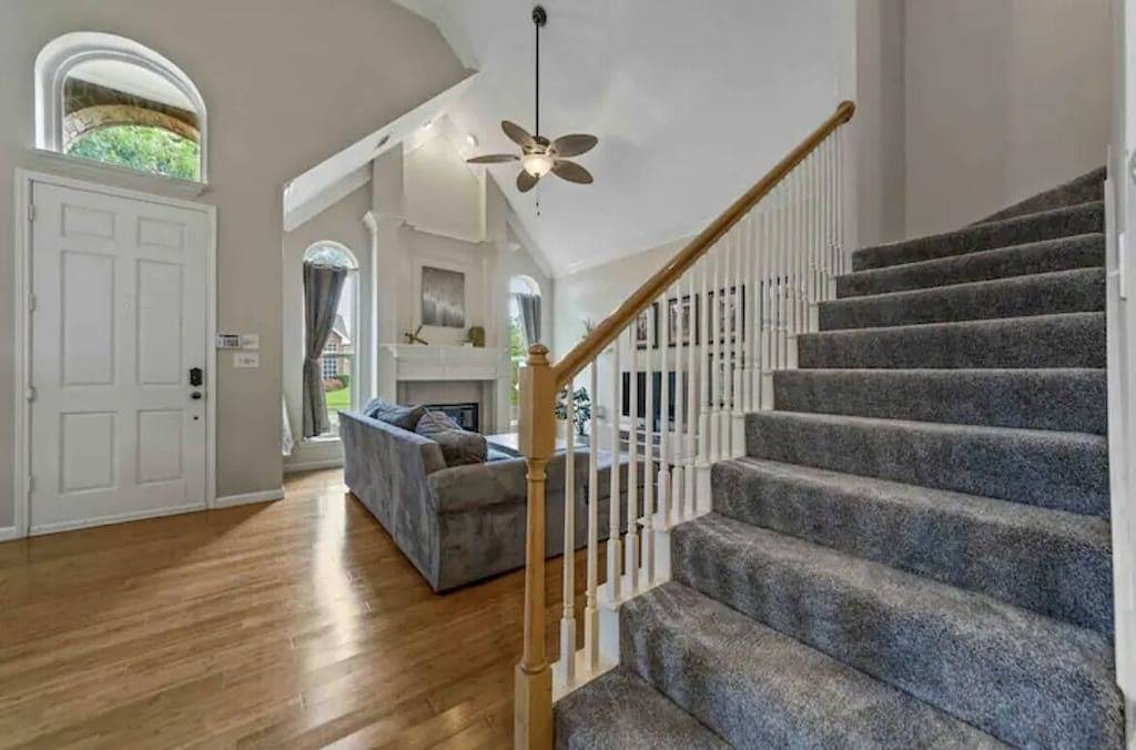 Home away from home with big private fenced backyard in Irving, Dallas County