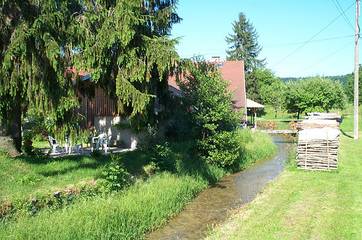 Gîte pour 4 Personnes dans Éternoz, Bourgogne-Franche-Comté, Photo 1