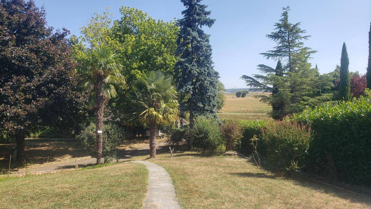 Double Room in Estrablin, Région de Vienne