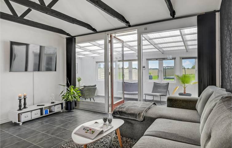 Ferienhaus für 4 Personen mit Pool in Holbæk, Tuse Næs