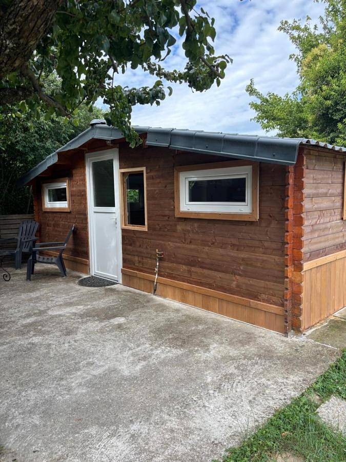 Les petits chalets de Dudu in La Voulte-sur-Rhône, Privas (arrondissement)