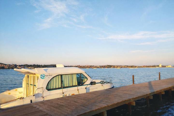 Boot für 5 Personen, mit Terrasse und Ausblick, mit Haustier am Canal du Midi
