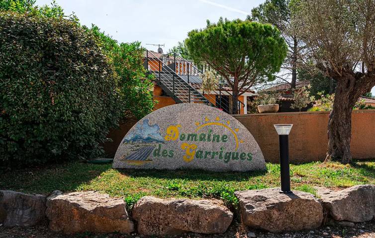 Gîte pour 16 personnes, avec terrasse, animaux acceptés à Grospierres - 3