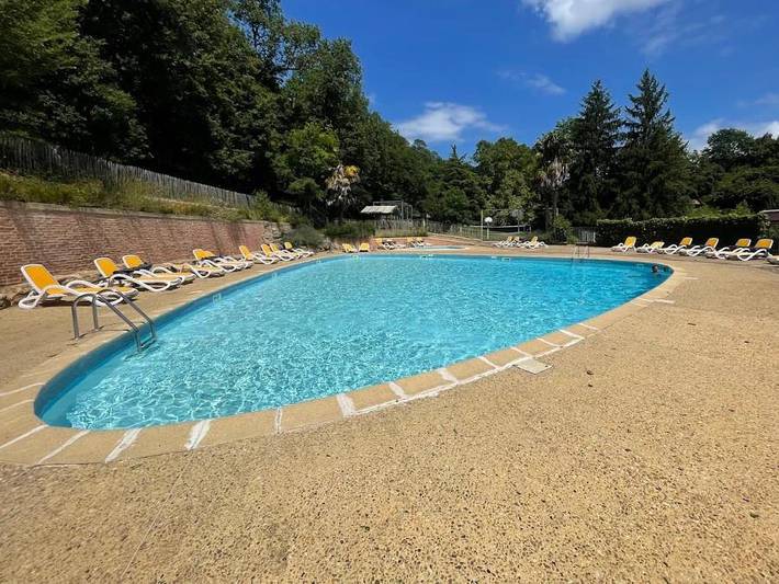 Glamping for 3 people, with children pool in