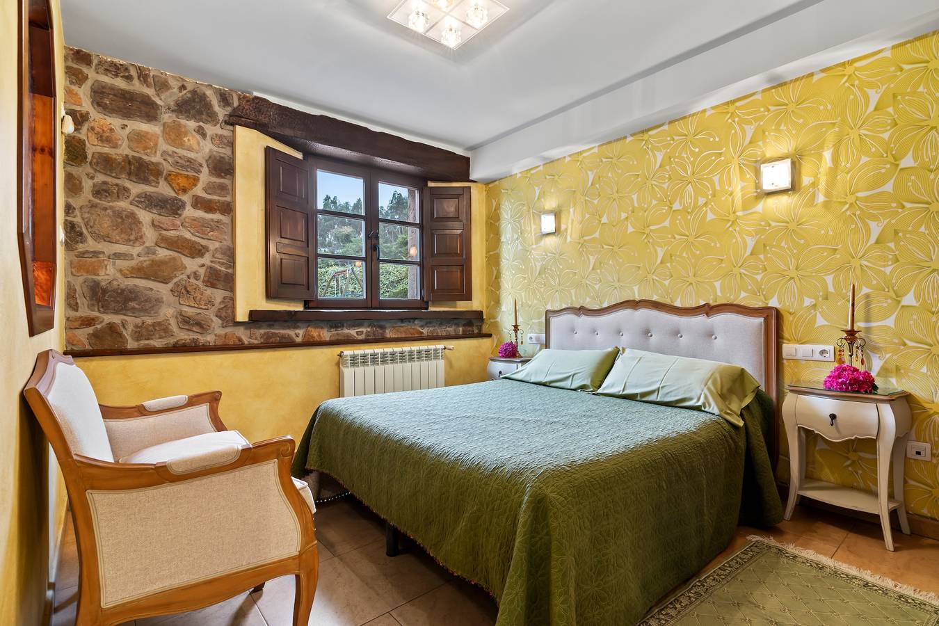 Appartement 'La Llosa' met bergzicht, privéterras en wifi, foto 10